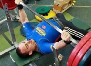 LISF čempionāts pauerliftingā 2015
