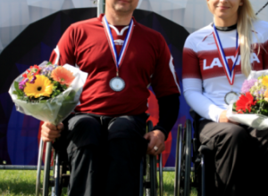 Loka šāvēji Melle un Jonasts Nīderlandē izcīna godalgotas vietas.