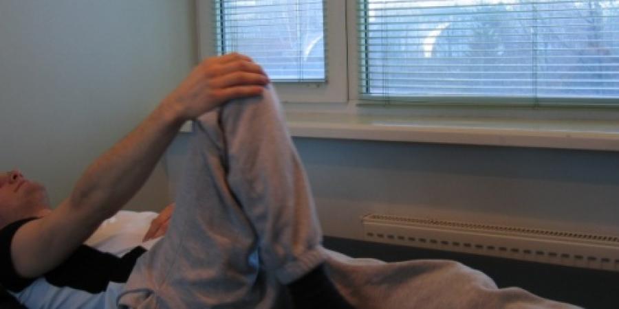 Vingrojumu komplekss cilvēkiem ar muguras traumām