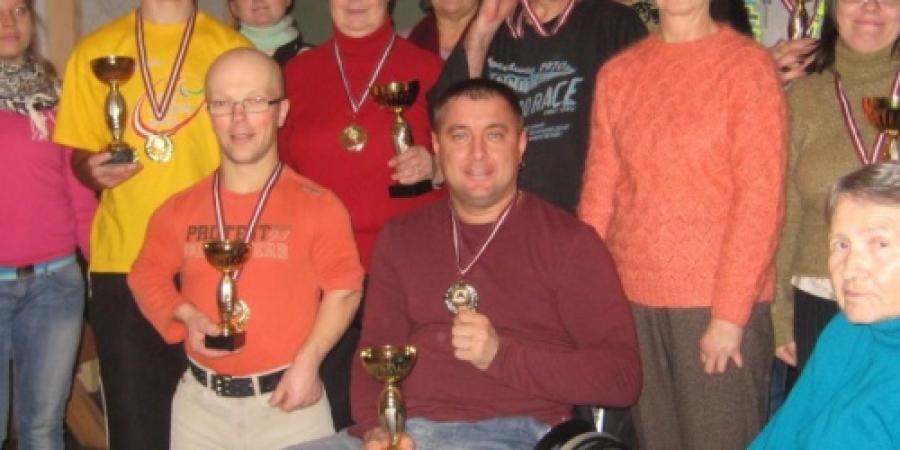 LISF čempionāts poverliftingā, ISK