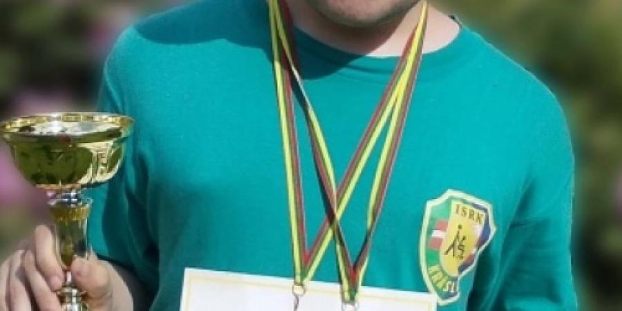Mājup no Lietuvas ar medaļām un kausu
