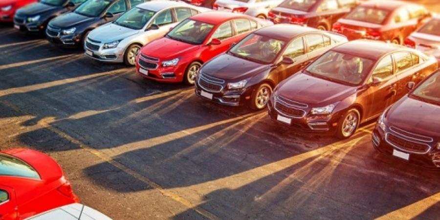 Kas slēpjas zem auto lombardu tēla?