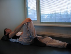 Vingrojumu komplekss cilvēkiem ar muguras traumām